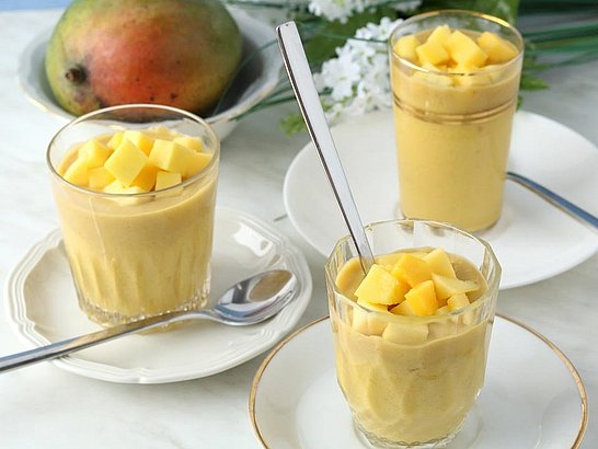 Hübner Rezept Mango-Joghurt-Eis